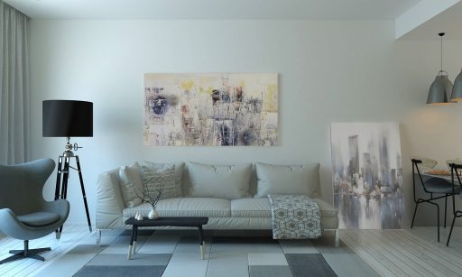 Gezellige woonkamer met woonboerderij interieur stijl, linnen kussens en houten accessoires in een appartement